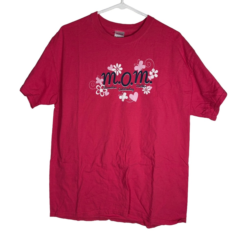 Gildan Heavy Cotton Pink MOM Marvelous Outstanding Mother Graphic Tee Large‎